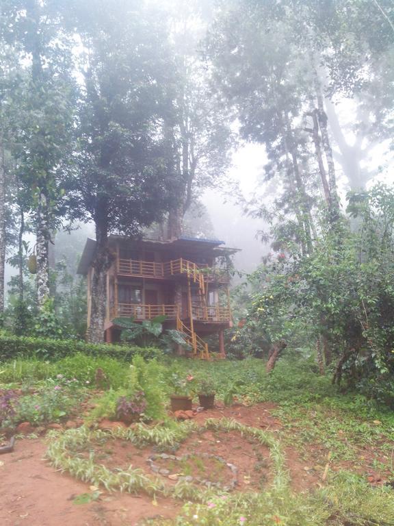 Bed and Breakfast Jungle Jive Tree House Муннар Экстерьер фото